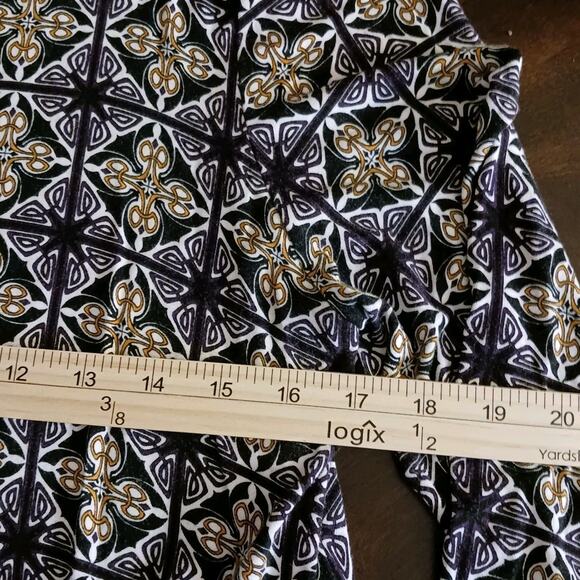 Max Edition Tunic Women Medium 3/4 Sleeve Black Geometric Handkerchief Hem Rayon - Picture 7 of 9